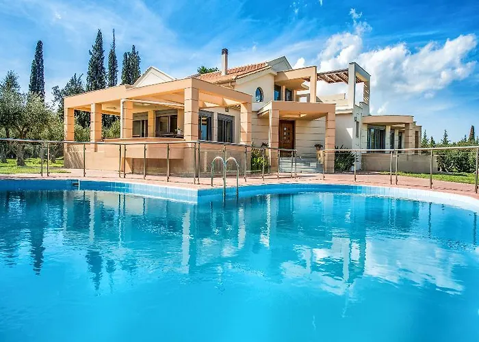 Astarte - Istar With Tennis Court 别墅