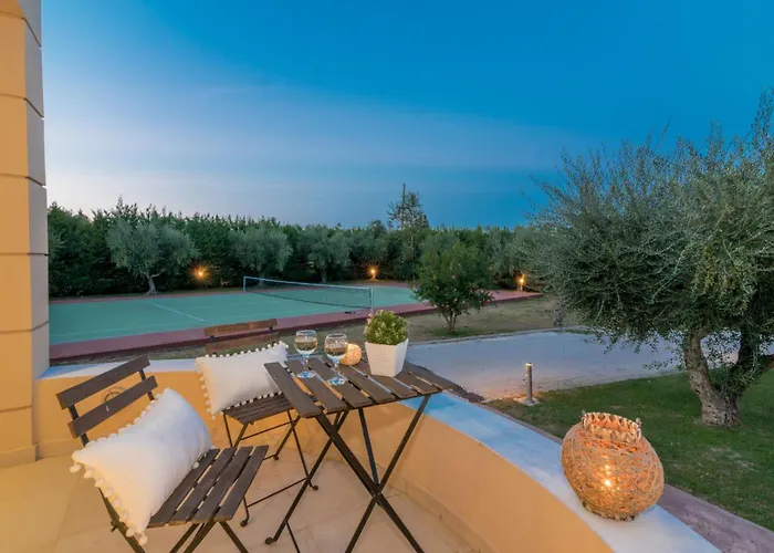 别墅 Astarte - Istar With Tennis Court Makhairádhon