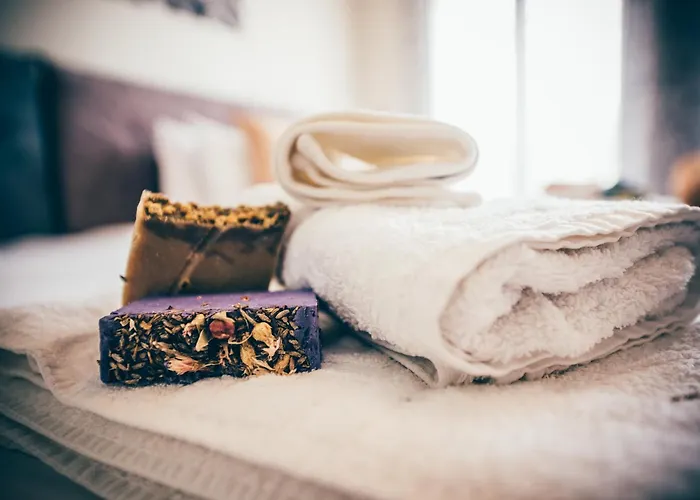 Astarte - Istar With Tennis Court *