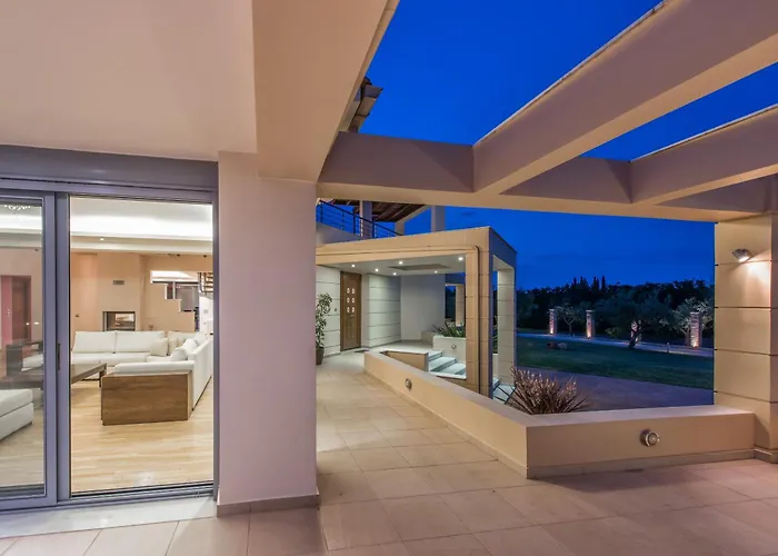 别墅 Astarte - Istar With Tennis Court Makhairádhon