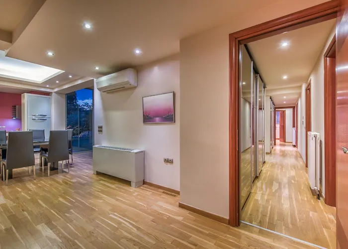 Astarte - Istar With Tennis Court * Makhairádhon