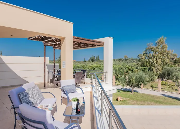 Astarte - Istar With Tennis Court * Makhairádhon