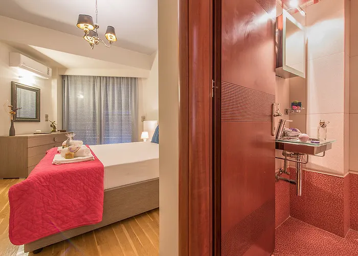 Astarte - Istar With Tennis Court *