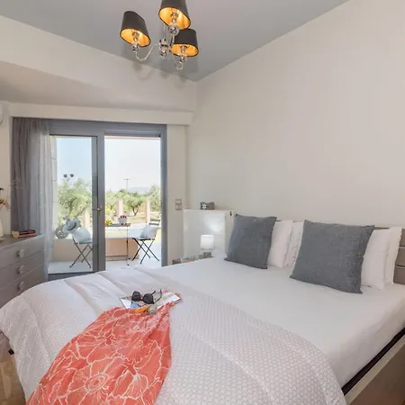 Astarte Villas - Istar Villa With Tennis Court * Makhairadhon