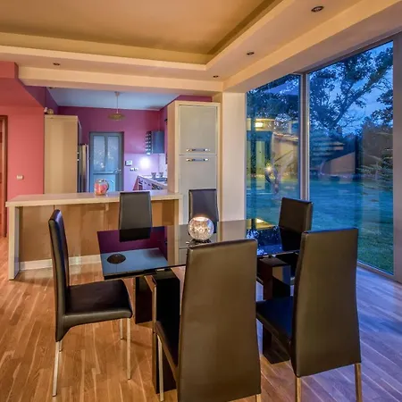 Villa Astarte Villas - Istar Villa With Tennis Court *